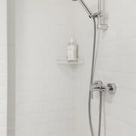 Modern Next To Old Town Apartament